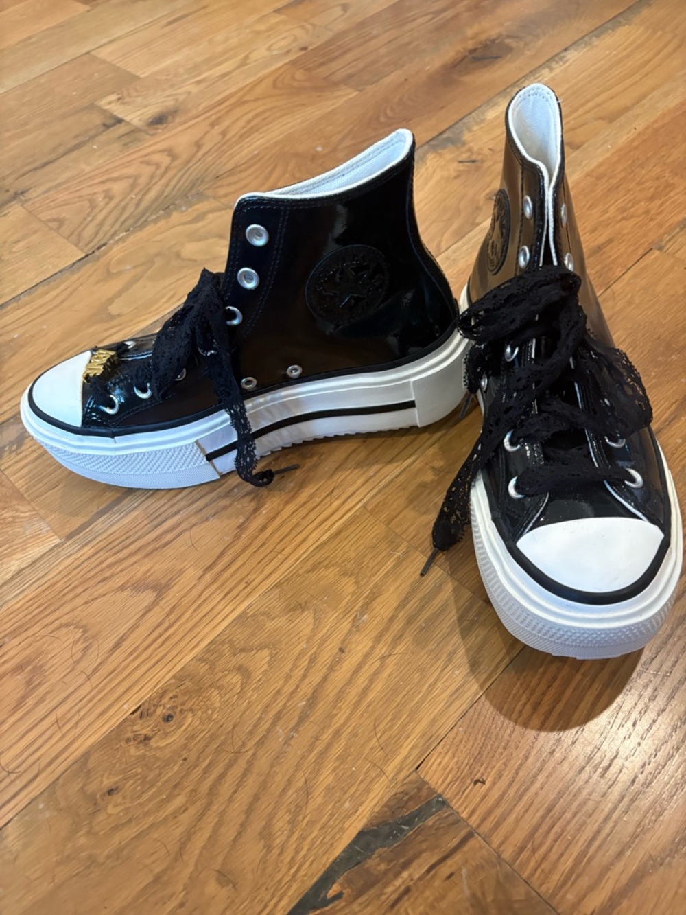 Converse Black Patent High-Top Platform Sneakers with Customized Laces for Women - Picture 4 of 8